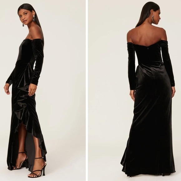 Badgley Mischka
Draped Velvet Ruffle Gown size 12 - Picture 4 of 11